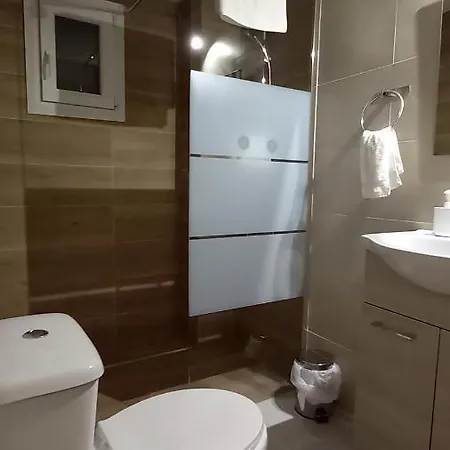 Apartment Pipinou Downtown By Zain *