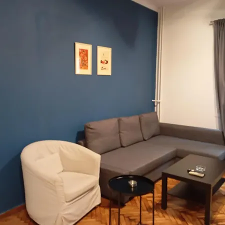 Apartment Pipinou Downtown By Zain Athens